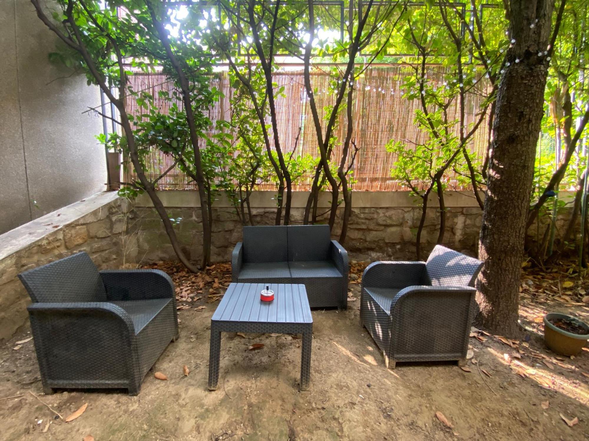 Appartement Indep Cosy Avec Jardin Saint-Denis  Exterior photo